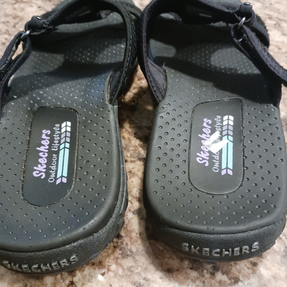 Skechers Reggae Desert Escape Slide Black Sandals for Women's Size 8 - Picture 3 of 4